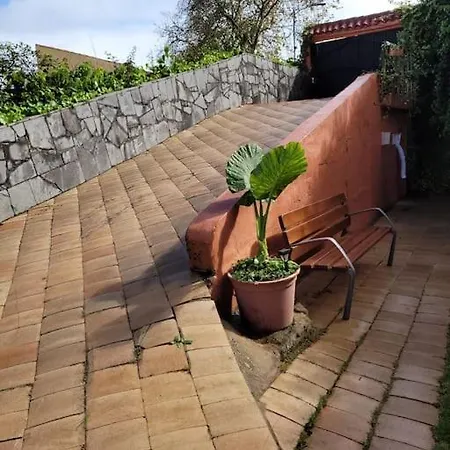 Bella Vista Penones 110 *
